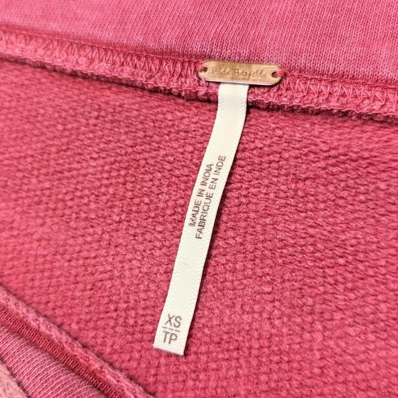 Lucy Pullover Top - Picture 4 of 12